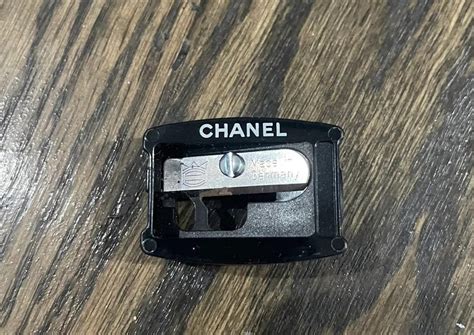 chanel eye pencil sharpener